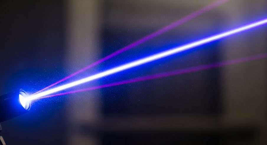 レーザーケレンとは？ブラストの粉塵・騒音問題を解決する新工法